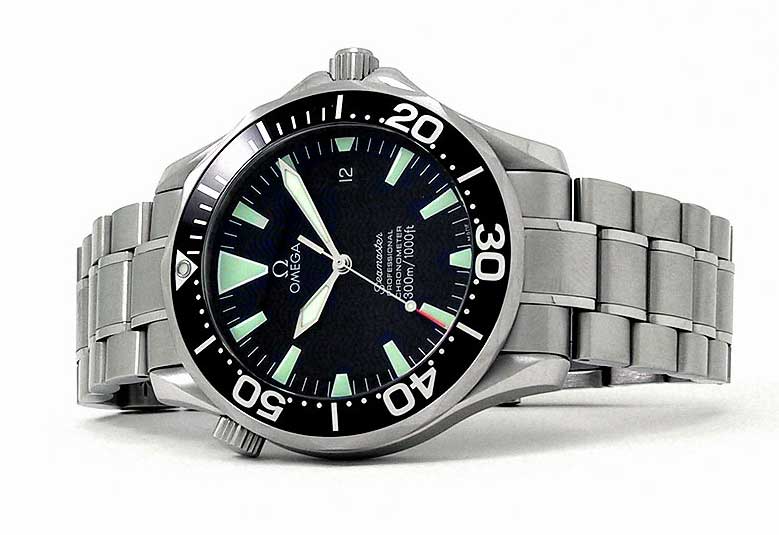 Replica Omega Seamaster Expert Diver 300m since used through Liev Schreiber