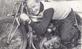 Tribute to Burt Munro, the motorcycle racing legend